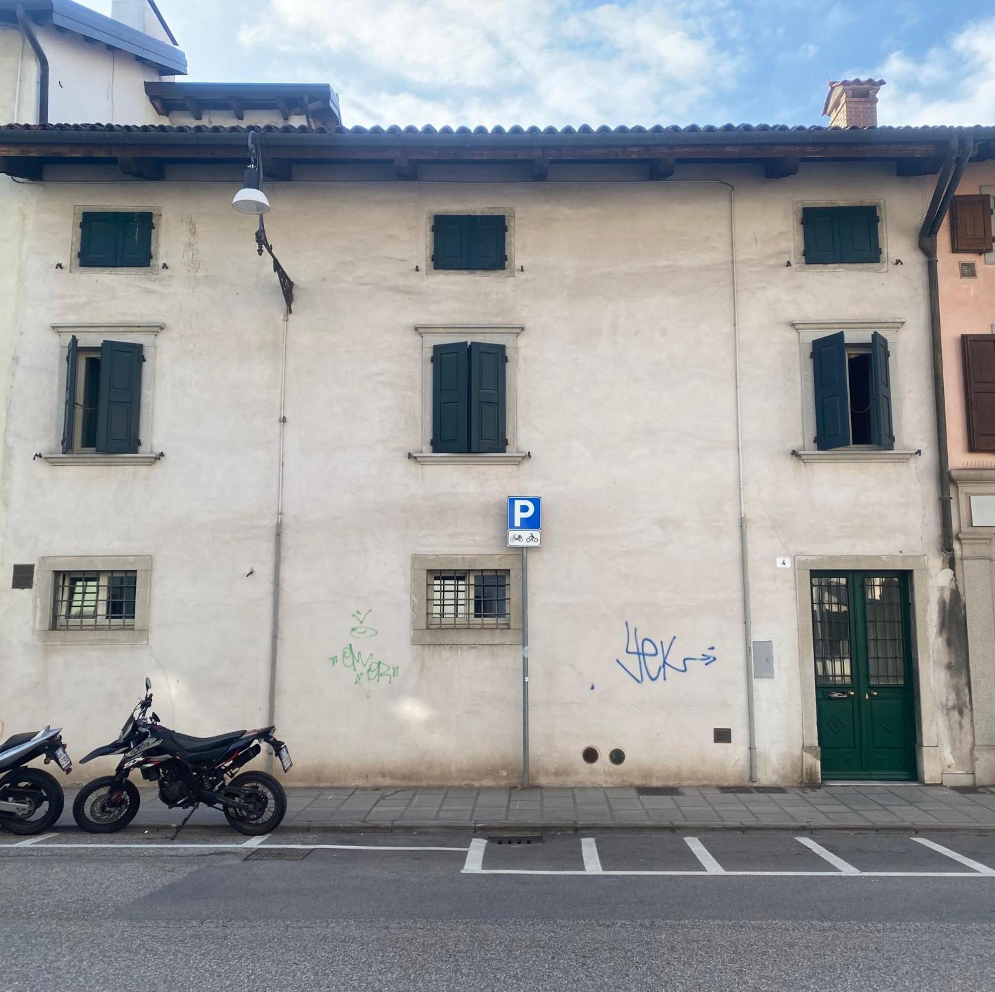 Appartamento Palazzo Montegnacco-Braida อูดิเน ภายนอก รูปภาพ